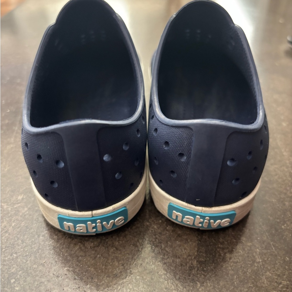 Native Shoes Kids Navy Blue and White Water Shoes - Picture 2 of 4